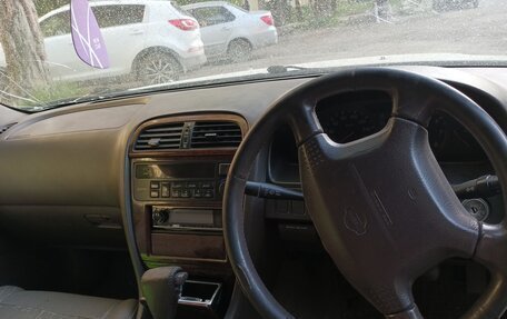 Nissan Gloria X, 1998 год, 355 000 рублей, 4 фотография