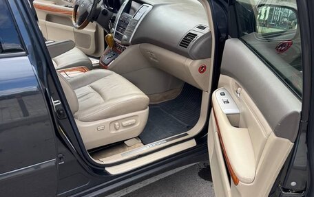 Lexus RX II рестайлинг, 2004 год, 1 990 000 рублей, 4 фотография
