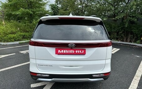 KIA Carnival, 2021 год, 3 210 000 рублей, 6 фотография
