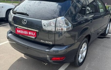 Lexus RX II рестайлинг, 2004 год, 1 990 000 рублей, 2 фотография