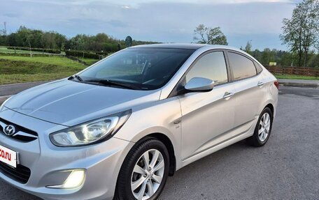 Hyundai Solaris II рестайлинг, 2012 год, 885 000 рублей, 6 фотография