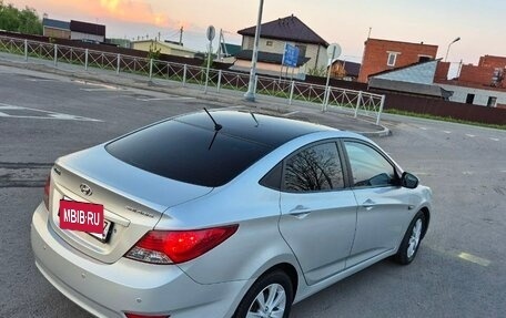 Hyundai Solaris II рестайлинг, 2012 год, 885 000 рублей, 4 фотография