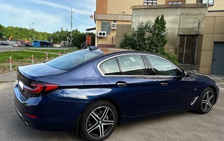BMW 5 серия, 2017 год, 4 350 000 рублей, 2 фотография