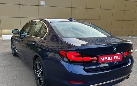 BMW 5 серия, 2017 год, 4 350 000 рублей, 11 фотография
