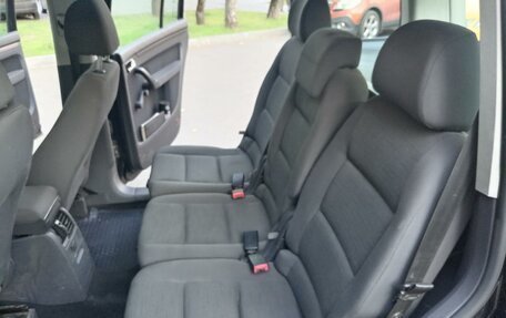 Volkswagen Touran III, 2008 год, 520 000 рублей, 24 фотография