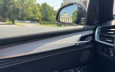 BMW X5, 2017 год, 4 000 000 рублей, 11 фотография