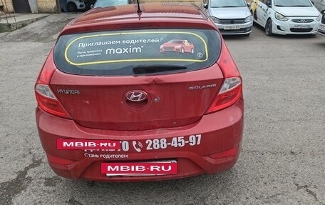Hyundai Solaris II рестайлинг, 2011 год, 310 000 рублей, 4 фотография
