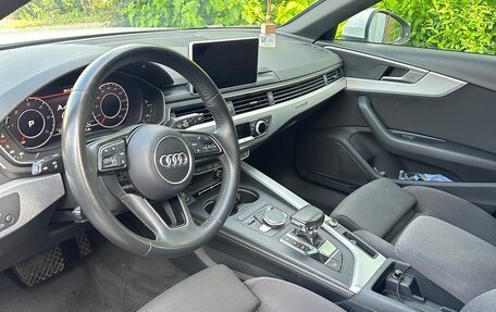 Audi A4, 2017 год, 2 700 000 рублей, 4 фотография