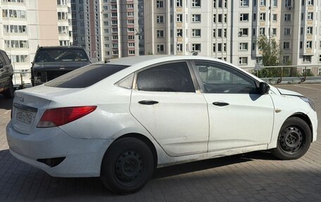 Hyundai Solaris II рестайлинг, 2016 год, 500 000 рублей, 5 фотография