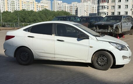 Hyundai Solaris II рестайлинг, 2016 год, 500 000 рублей, 8 фотография