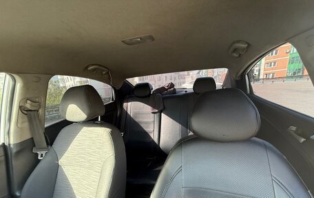 Hyundai Solaris II рестайлинг, 2016 год, 500 000 рублей, 20 фотография