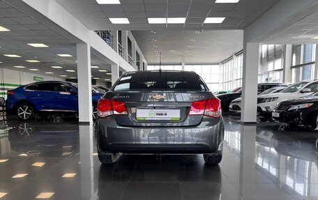 Chevrolet Cruze II, 2010 год, 695 000 рублей, 6 фотография
