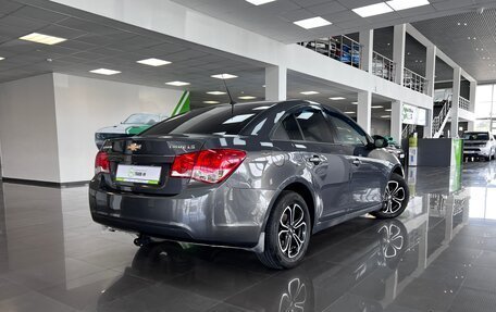 Chevrolet Cruze II, 2010 год, 695 000 рублей, 4 фотография