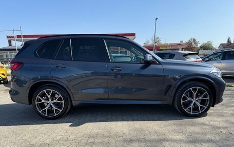BMW X5, 2021 год, 6 440 000 рублей, 4 фотография