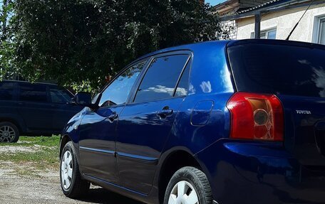 Toyota Corolla, 2005 год, 700 000 рублей, 3 фотография