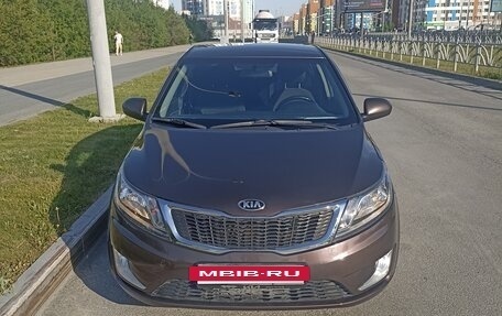 KIA Rio III рестайлинг, 2015 год, 999 000 рублей, 3 фотография