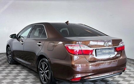 Toyota Camry, 2018 год, 2 349 000 рублей, 8 фотография