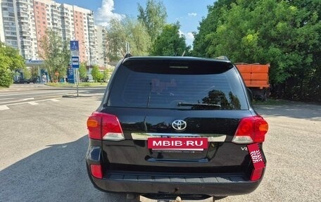 Toyota Land Cruiser 200, 2013 год, 3 850 000 рублей, 7 фотография