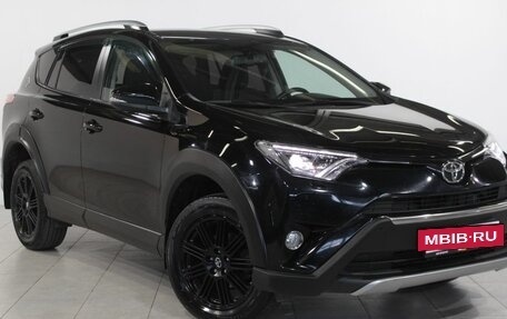 Toyota RAV4, 2018 год, 2 499 000 рублей, 3 фотография