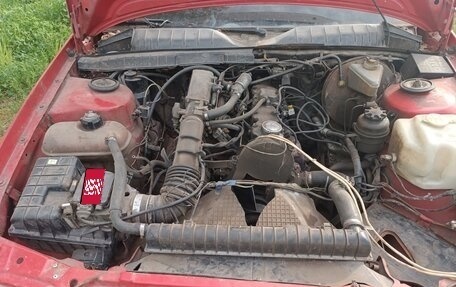 Opel Omega A, 1989 год, 50 000 рублей, 1 фотография