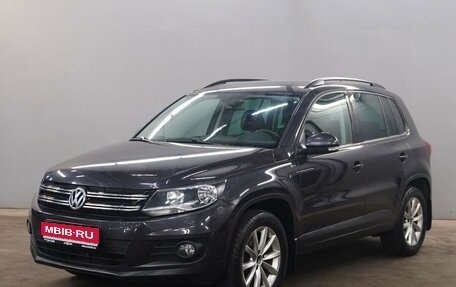 Volkswagen Tiguan I, 2015 год, 1 690 000 рублей, 1 фотография