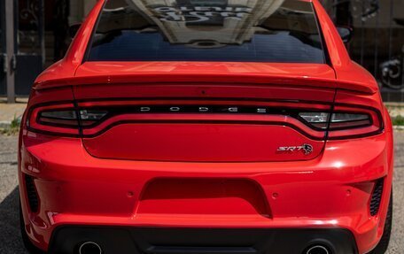 Dodge Charger, 2022 год, 9 150 000 рублей, 10 фотография