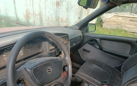 Opel Omega A, 1989 год, 50 000 рублей, 10 фотография