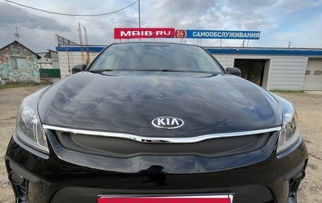 KIA Rio IV, 2018 год, 1 255 000 рублей, 2 фотография