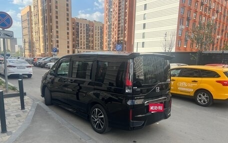 Honda Stepwgn IV, 2018 год, 2 448 000 рублей, 4 фотография