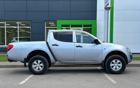 Mitsubishi L200 IV рестайлинг, 2012 год, 1 300 000 рублей, 4 фотография