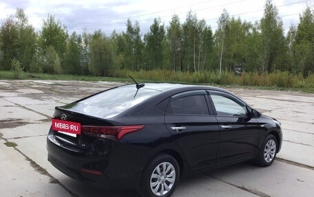 Hyundai Solaris II рестайлинг, 2019 год, 1 500 000 рублей, 4 фотография