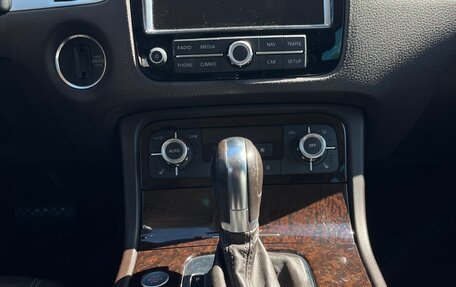 Volkswagen Touareg III, 2013 год, 2 550 000 рублей, 11 фотография