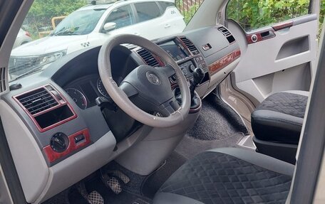 Volkswagen Caravelle T5, 2012 год, 2 300 000 рублей, 6 фотография