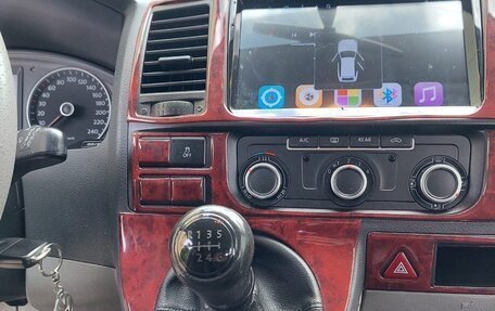 Volkswagen Caravelle T5, 2012 год, 2 300 000 рублей, 9 фотография