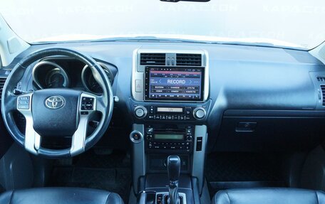 Toyota Land Cruiser Prado 150 рестайлинг 2, 2010 год, 2 810 000 рублей, 6 фотография