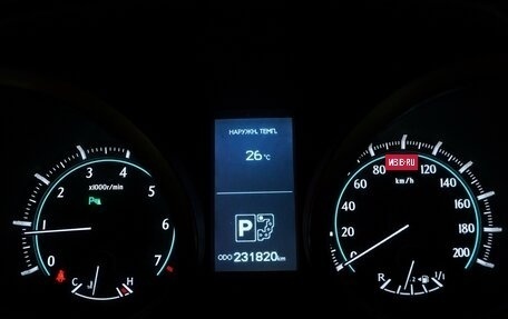 Toyota Land Cruiser Prado 150 рестайлинг 2, 2010 год, 2 810 000 рублей, 9 фотография