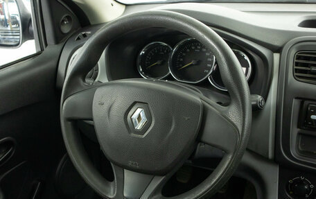 Renault Sandero II рестайлинг, 2014 год, 689 000 рублей, 13 фотография