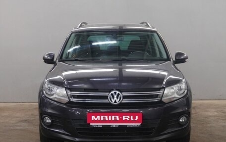 Volkswagen Tiguan I, 2015 год, 1 690 000 рублей, 2 фотография