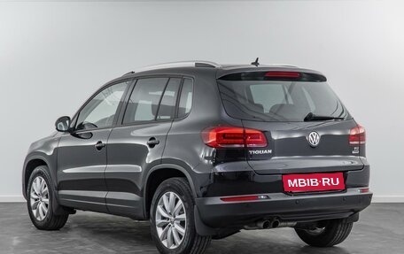 Volkswagen Tiguan I, 2016 год, 1 850 000 рублей, 2 фотография