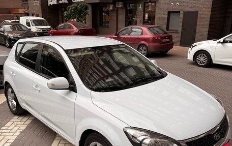 KIA cee'd I рестайлинг, 2012 год, 850 000 рублей, 11 фотография