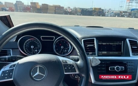 Mercedes-Benz M-Класс, 2014 год, 2 300 000 рублей, 8 фотография