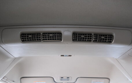 Nissan Serena II, 2003 год, 899 000 рублей, 15 фотография