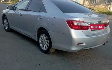 Toyota Camry, 2013 год, 1 650 000 рублей, 5 фотография
