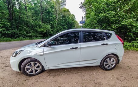 Hyundai Solaris II рестайлинг, 2013 год, 1 079 000 рублей, 4 фотография