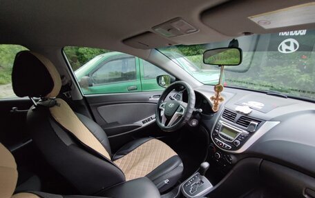 Hyundai Solaris II рестайлинг, 2013 год, 1 079 000 рублей, 10 фотография
