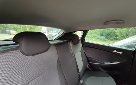 Hyundai Solaris II рестайлинг, 2013 год, 1 079 000 рублей, 14 фотография