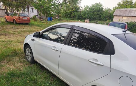 KIA Rio III рестайлинг, 2016 год, 750 000 рублей, 4 фотография