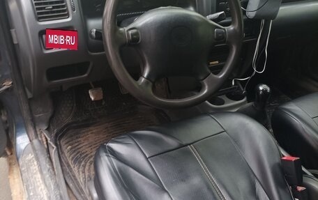 Mazda 323, 1998 год, 172 600 рублей, 3 фотография