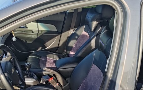 Chevrolet Cruze II, 2012 год, 800 000 рублей, 3 фотография