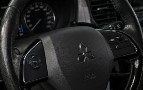 Mitsubishi Outlander III рестайлинг 3, 2018 год, 1 755 000 рублей, 17 фотография
